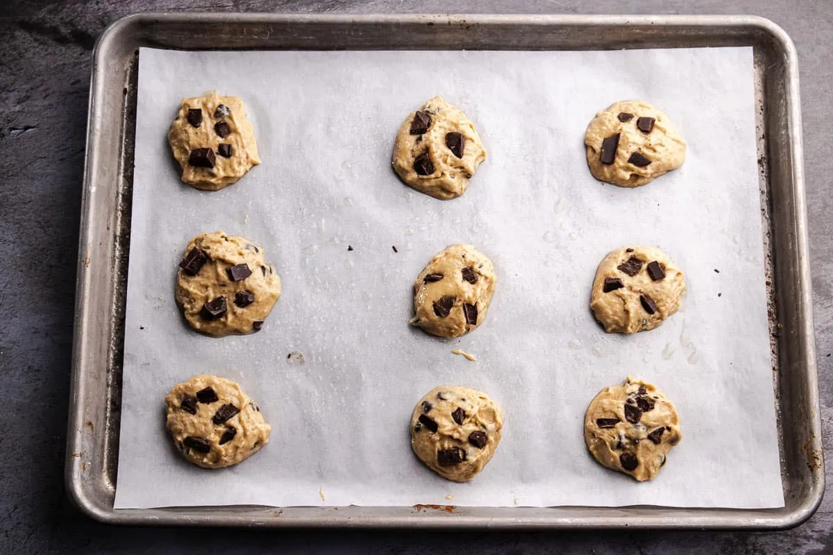 protein chocolate chip cookie dough balls